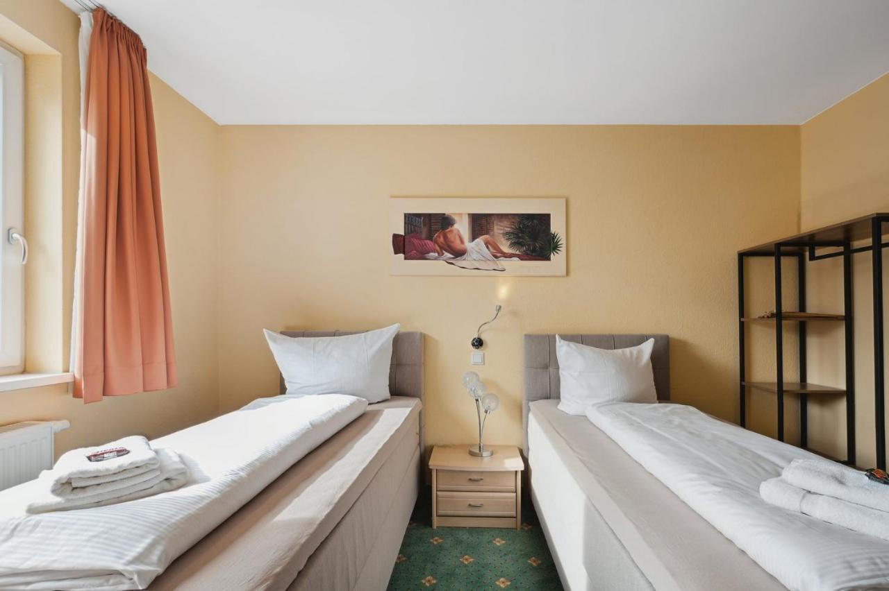 7O'Clock - Hotel Hannover Laatzen ภายนอก รูปภาพ